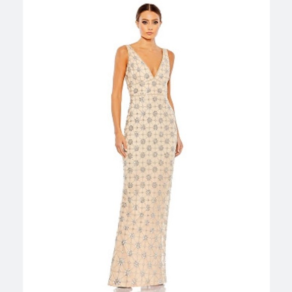 Mac Duggal Sleeveless Hand Beaded V-neck Gown Floral Jewel Maxi Dress - Picture 1 of 12